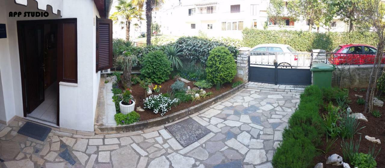 Apartments Nives بوريتش المظهر الخارجي الصورة